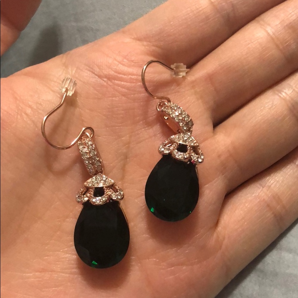 Emerald Vintage Earring！